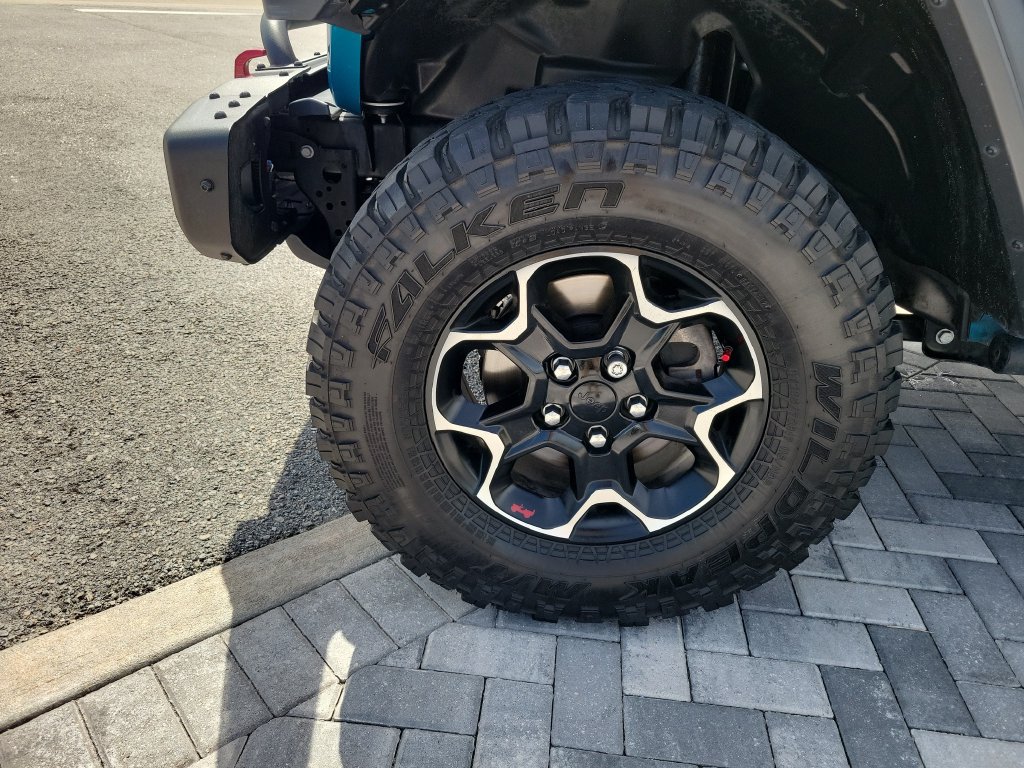 Used 2020 Jeep Wrangler Unlimited Rubicon w/ Quick Order Package 28Y Recon AWD/4WD image 12