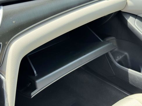 Used 2019 Honda Accord LX image 30
