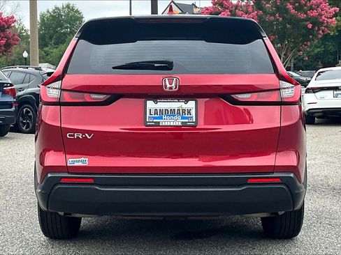 Used 2023 Honda CR-V LX image 4