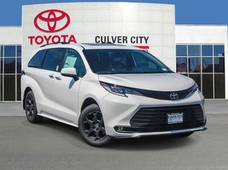 New 2026 Toyota Sienna XLE Woodland Edition AWD/4WD video 1