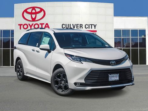New 2026 Toyota Sienna XLE Woodland Edition AWD/4WD image 1
