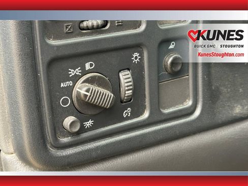 Used 2006 Chevrolet Silverado 1500 W/T AWD/4WD image 15