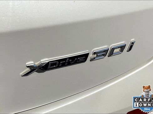 Used 2024 BMW X4 xDrive30i w/ Premium Package AWD/4WD image 10