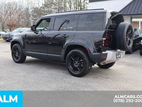 Used 2025 Land Rover Defender 110 S AWD/4WD image 9