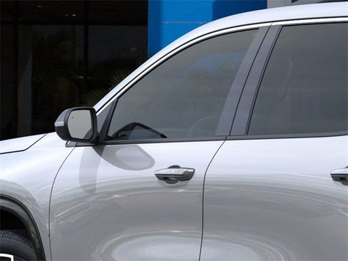 New 2026 Chevrolet Traverse High Country image 13