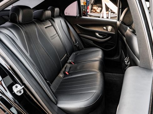 Used 2022 Mercedes-Benz E 350 Sedan image 39