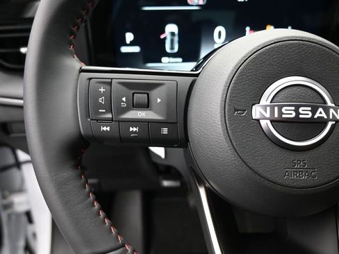 New 2026 Nissan Kicks SR w/ Cold Weather Package FWD image 7