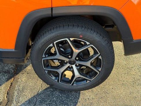 New 2026 Jeep Compass Limited image 6