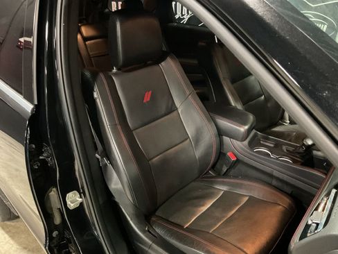 Used 2023 Dodge Durango GT AWD/4WD image 13