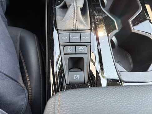 Used 2026 Toyota Camry XLE FWD image 55