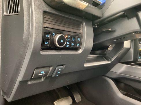 Used 2025 Ford F350 Lariat w/ Black Appearance Package AWD/4WD image 22