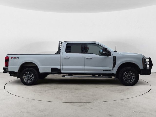 Used 2024 Ford F350 Lariat AWD/4WD image 4