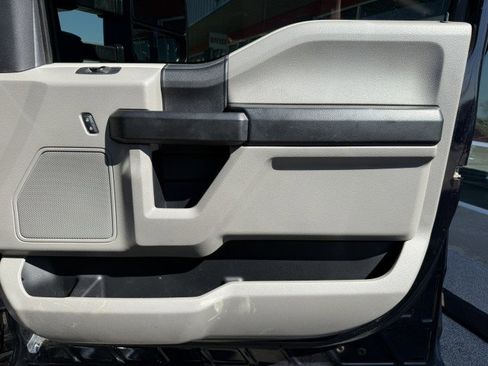 Used 2021 Ford F250 XL w/ STX Appearance Package image 22