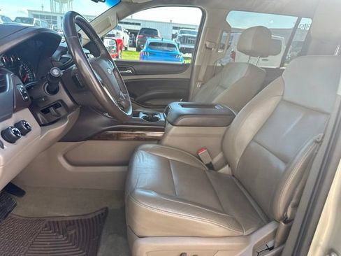 Used 2016 Chevrolet Suburban LT AWD/4WD image 16