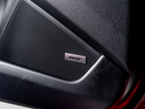 Used 2020 Porsche 911 Carrera 4S w/ Sport Package image 38