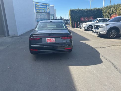 Used 2023 Audi A8 L 3.0T image 7