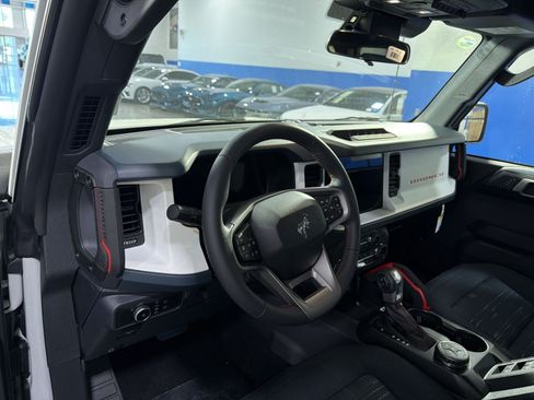 New 2026 Ford Bronco Heritage Edition AWD/4WD image 20