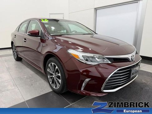 Used 2016 Toyota Avalon XLE Premium image 1