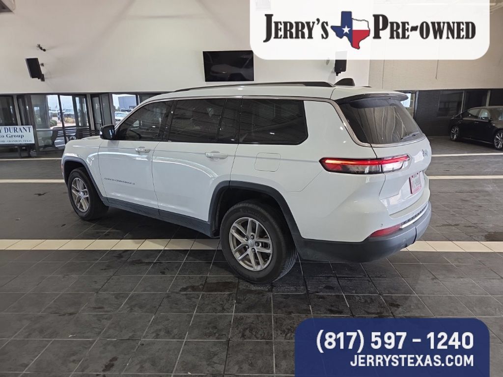 Used 2023 Jeep Grand Cherokee L Laredo RWD image 6