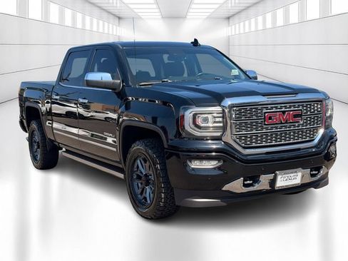 Used 2017 GMC Sierra 1500 Denali w/ Denali Ultimate Package AWD/4WD image 3