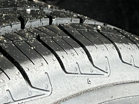 Used 2023 Toyota RAV4 LE image 7