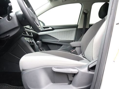Used 2023 Volkswagen Taos S FWD image 35