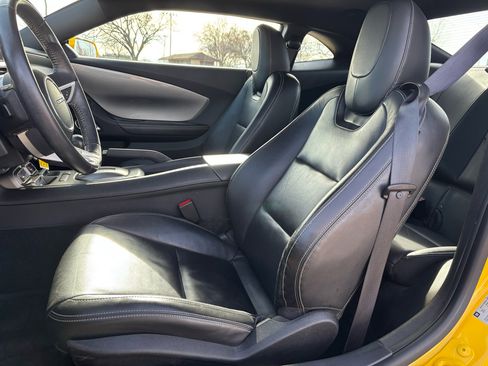 Used 2010 Chevrolet Camaro LT w/ RS Package image 9