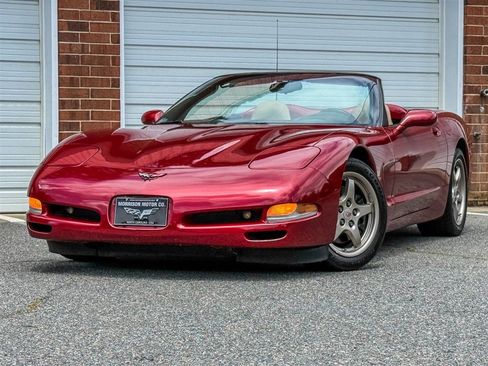 Used 1999 Chevrolet Corvette Convertible w/ Memory Pkg RWD image 11