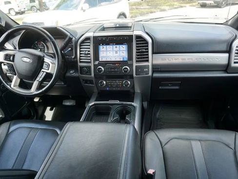 Certified 2019 Ford F450 Platinum w/ Platinum Ultimate Package AWD/4WD image 6