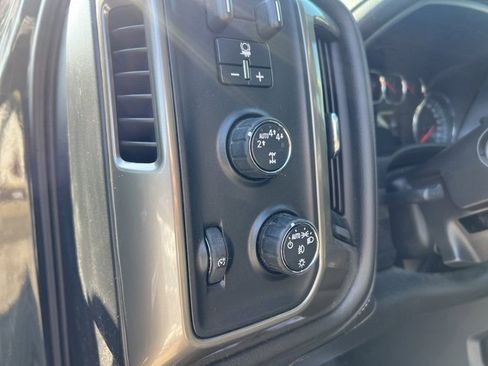Used 2017 Chevrolet Silverado 1500 High Country image 12