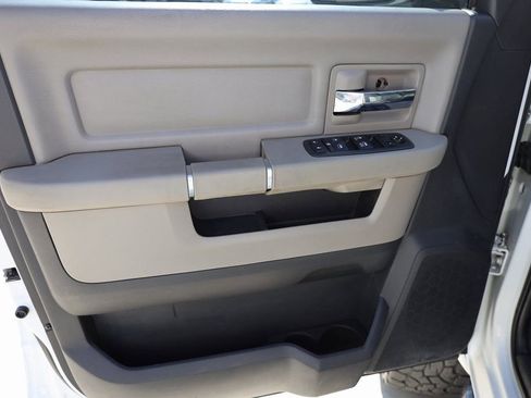 Used 2012 RAM 3500 SLT w/ Protection Group image 10