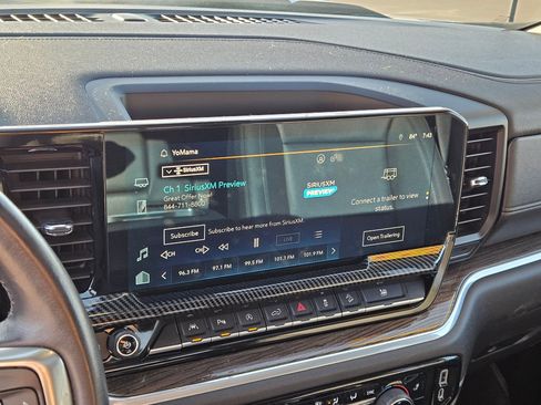 Certified 2022 Chevrolet Silverado 1500 LT Trail Boss w/ LT Trail Boss Premium Package AWD/4WD image 22