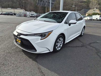 Used 2021 Toyota Corolla LE w/ Carpet Mat Package (TMS)