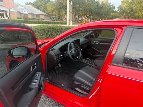 Used 2023 Honda Civic Sport image 10