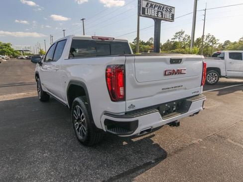 Used 2025 GMC Sierra 1500 AT4 w/ AT4 Premium Package AWD/4WD image 7