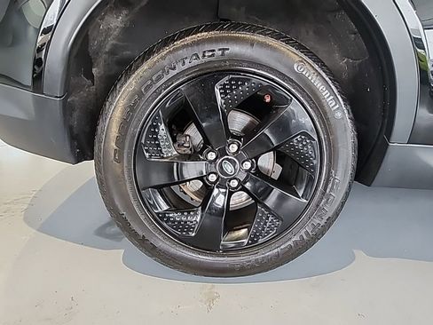 Used 2020 Land Rover Range Rover Velar R-Dynamic S image 13