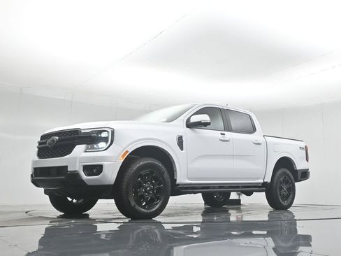 New 2025 Ford Ranger Lariat w/ FX4 Off-Road Package image 44