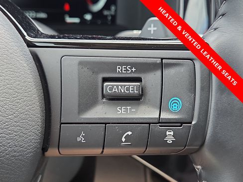Used 2025 Nissan Pathfinder Platinum w/ Cargo Package AWD/4WD image 22