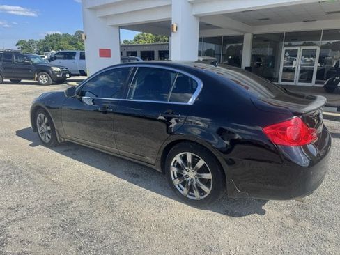 Used 2011 INFINITI G37 Sedan RWD image 5