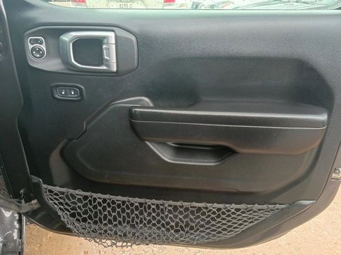 Used 2021 Jeep Wrangler Unlimited Sport w/ Cold Weather Group AWD/4WD image 12