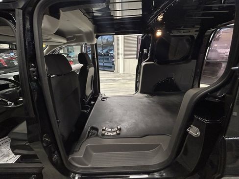 Used 2022 Ford Transit Connect XL image 42