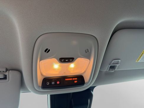 Certified 2025 Chevrolet TrailBlazer LS w/ LS Convenience Package image 23