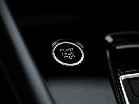 New 2026 Audi A3 2.0T Premium image 38