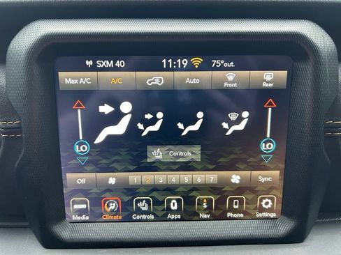 Used 2023 Jeep Wrangler Unlimited Sahara AWD/4WD image 37