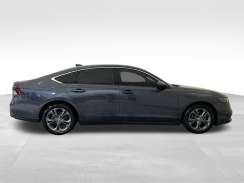 Used 2024 Honda Accord EX image 6