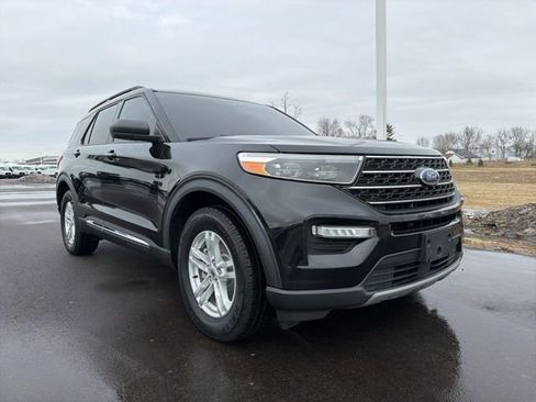 Used 2020 Ford Explorer XLT w/ Equipment Group 202A image 1