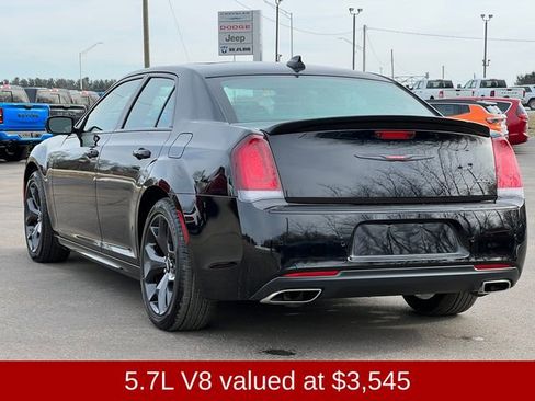 Used 2023 Chrysler 300 S w/ Comfort Group image 13