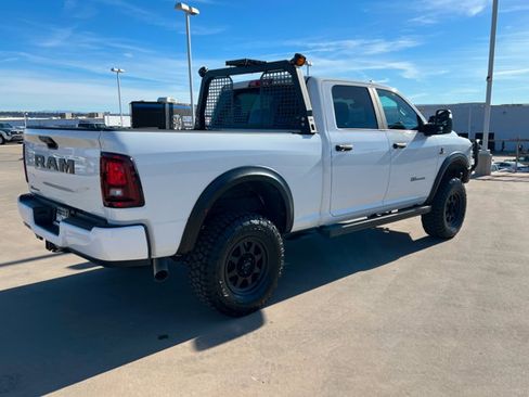 New 2025 RAM 2500 Big Horn AWD/4WD image 5