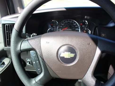 Used 2019 Chevrolet Express 2500 LS w/ Driver Convenience Package RWD image 29