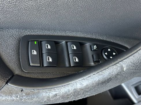Used 2016 BMW X1 xDrive28i AWD/4WD image 13